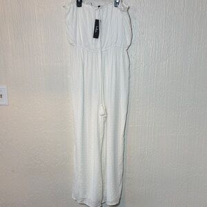 NWT Lulu's Chic Ivory with Gold Stripes Strapless Jumpsuit Women Size XL